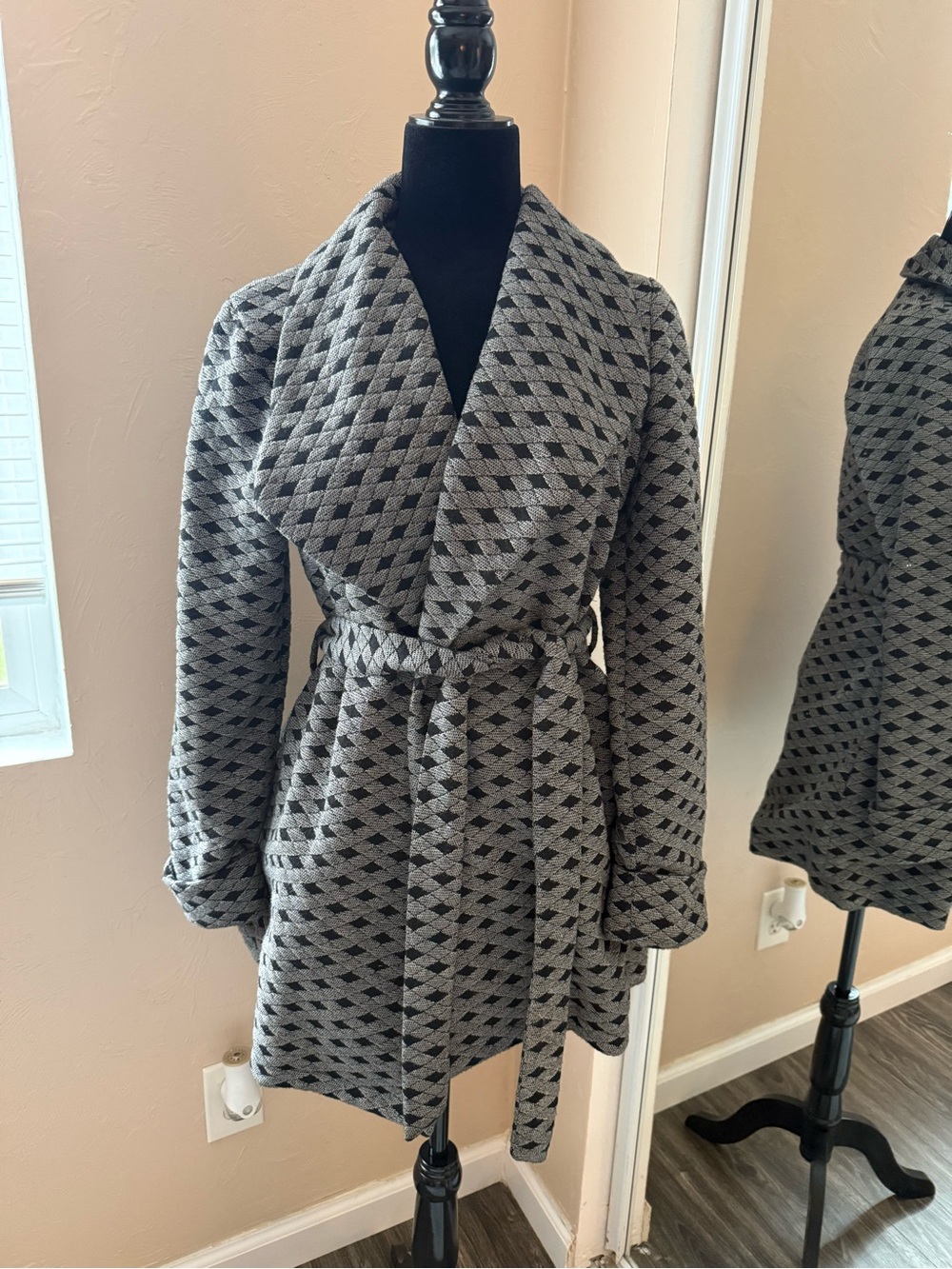 Tulle Gray & Black Patterned Belted Wool-Blend Wrap Blazer